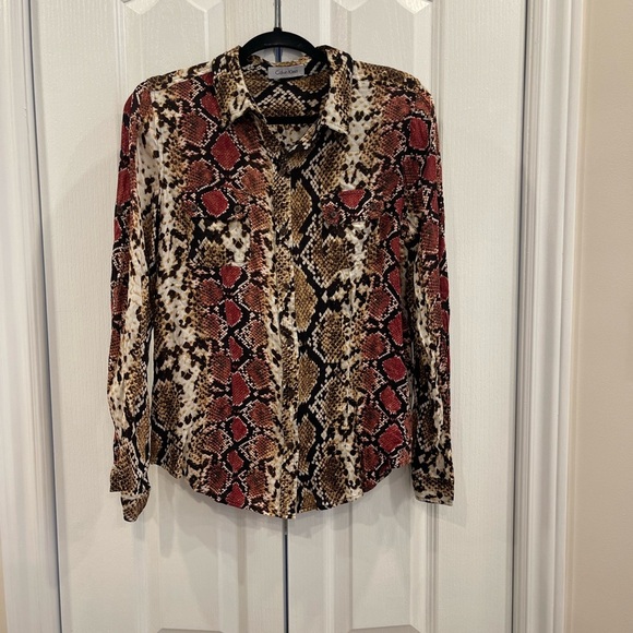 Calvin Klein Tops - Calvin Klein Snake Print Button Down Blouse Medium Large